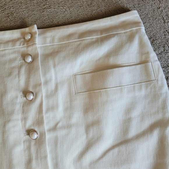 Avec Les Filles denim mini skirt in Ecru Snow Wash size 8​ - Picture 5 of 12